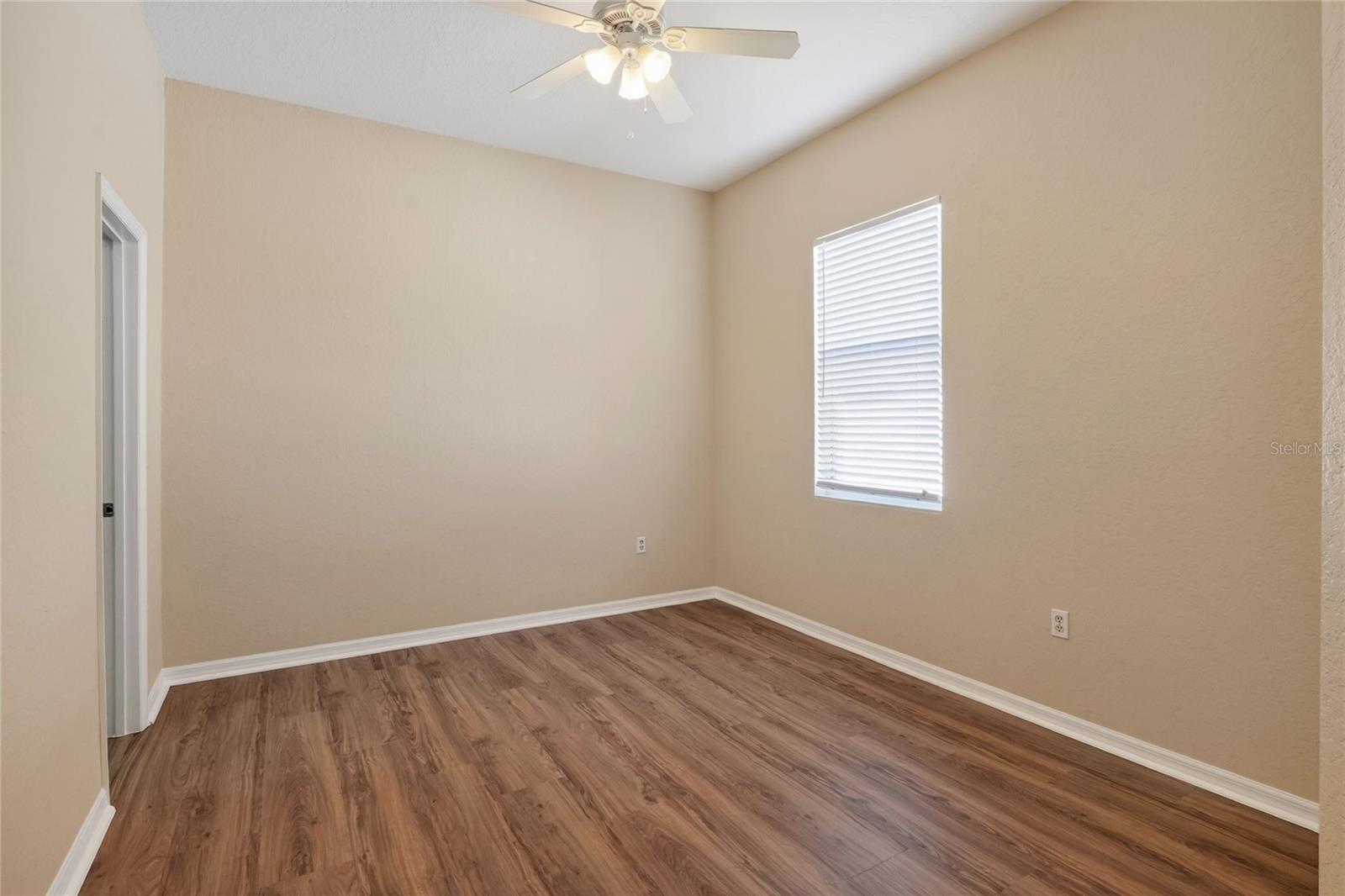 Image 33 of 50 For 2743 Berkford Circle