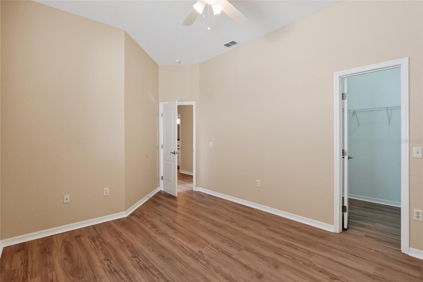 Image 34 of 50 For 2743 Berkford Circle