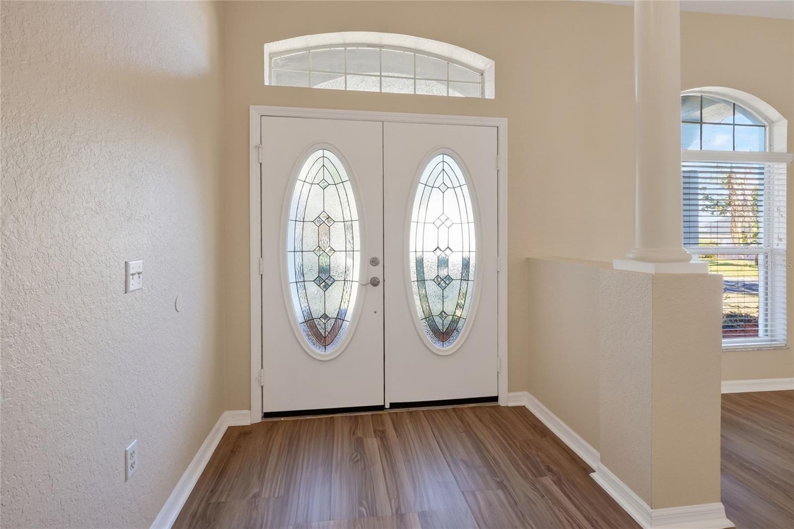 Image 5 of 50 For 2743 Berkford Circle