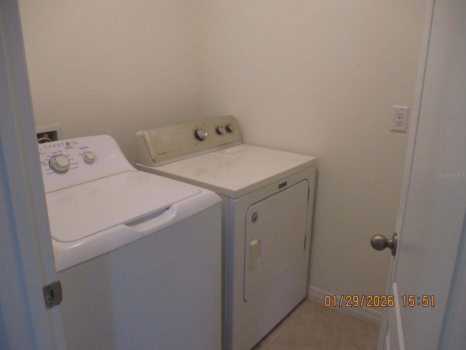 Image 12 of 12 For 424 Noble Avenue