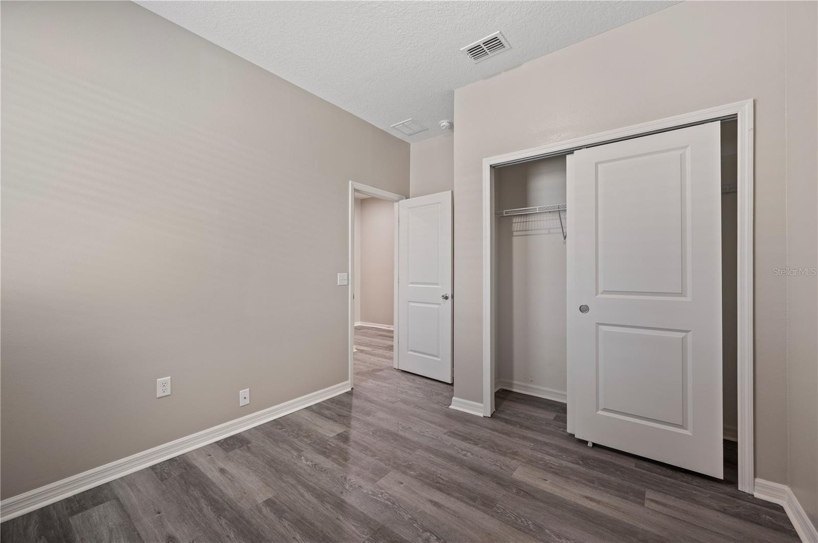 Image 16 of 30 For 4303 Moon Shadow Loop