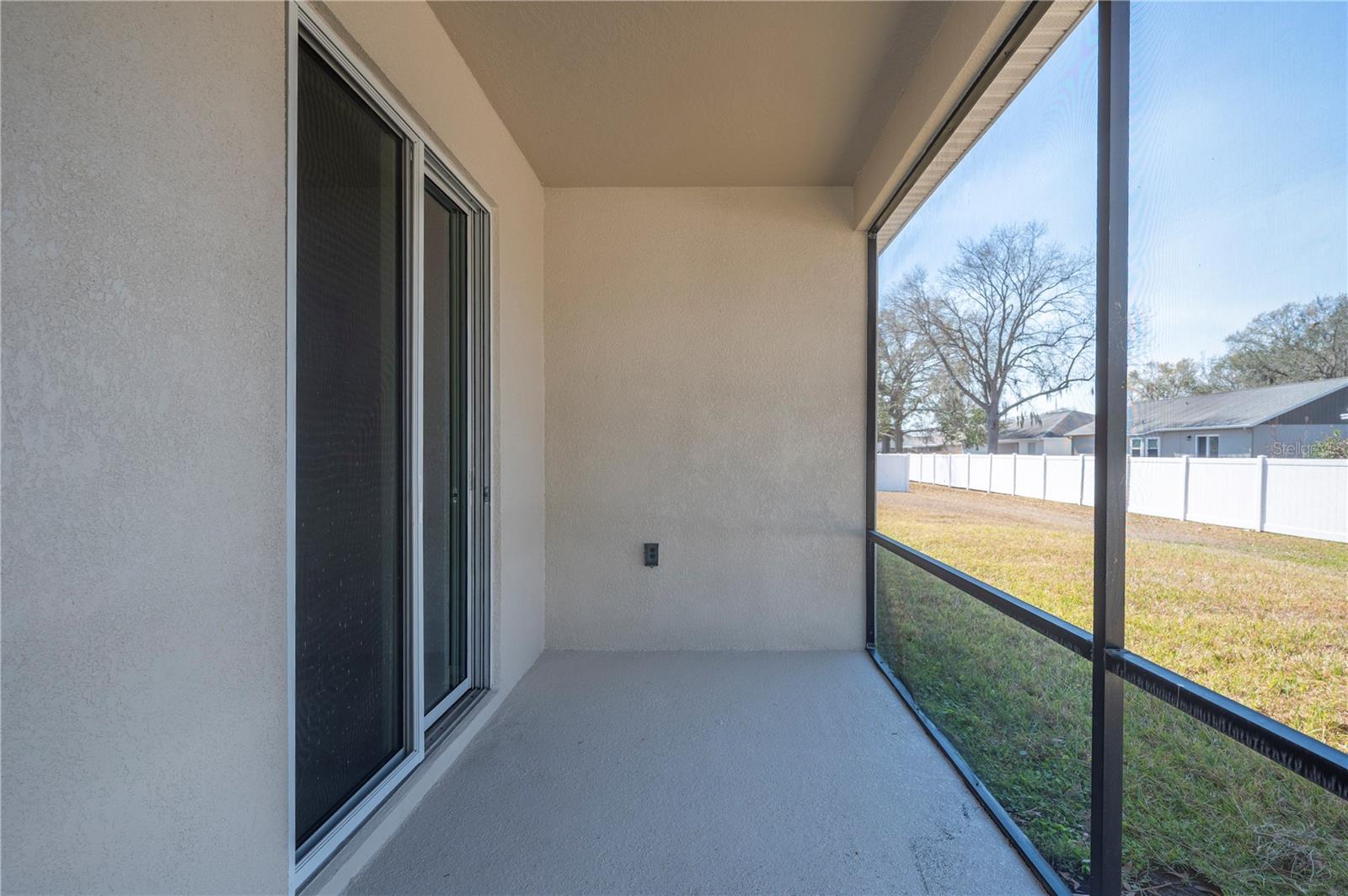 Image 25 of 30 For 4303 Moon Shadow Loop