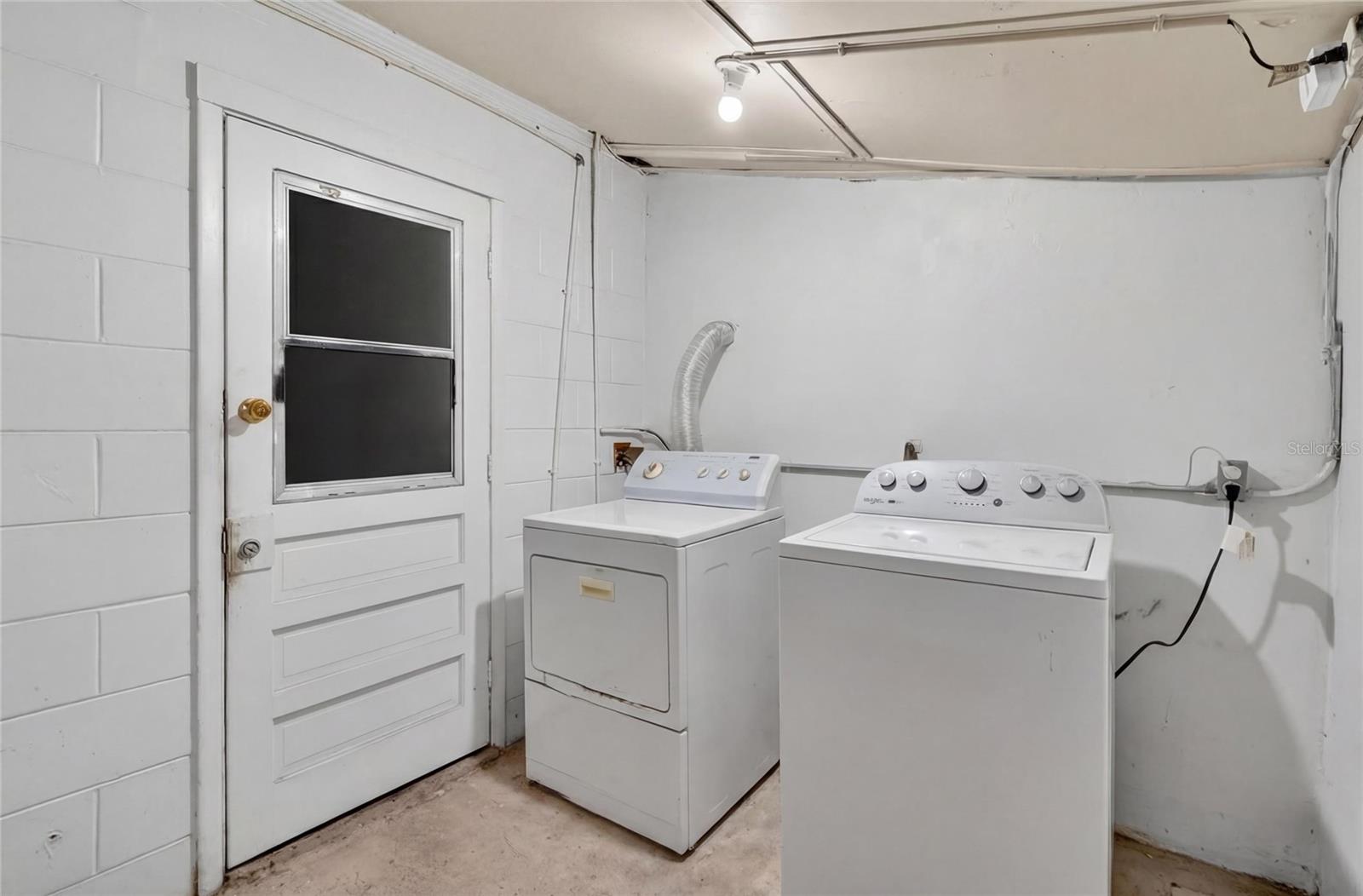 Image 31 of 36 For 505 Clearfield Road