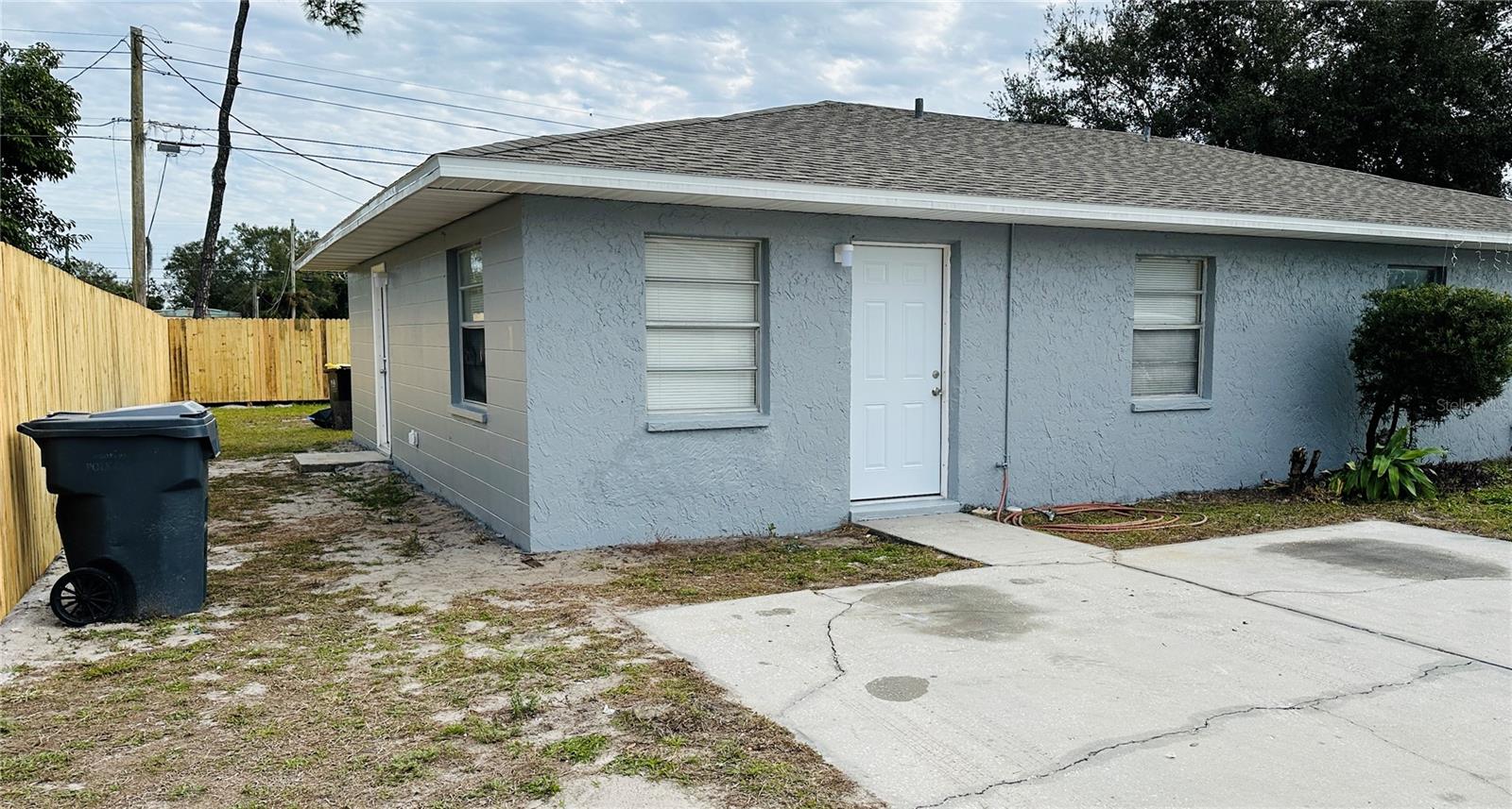 Image 3 of 12 For 1430 Moonlite Drive