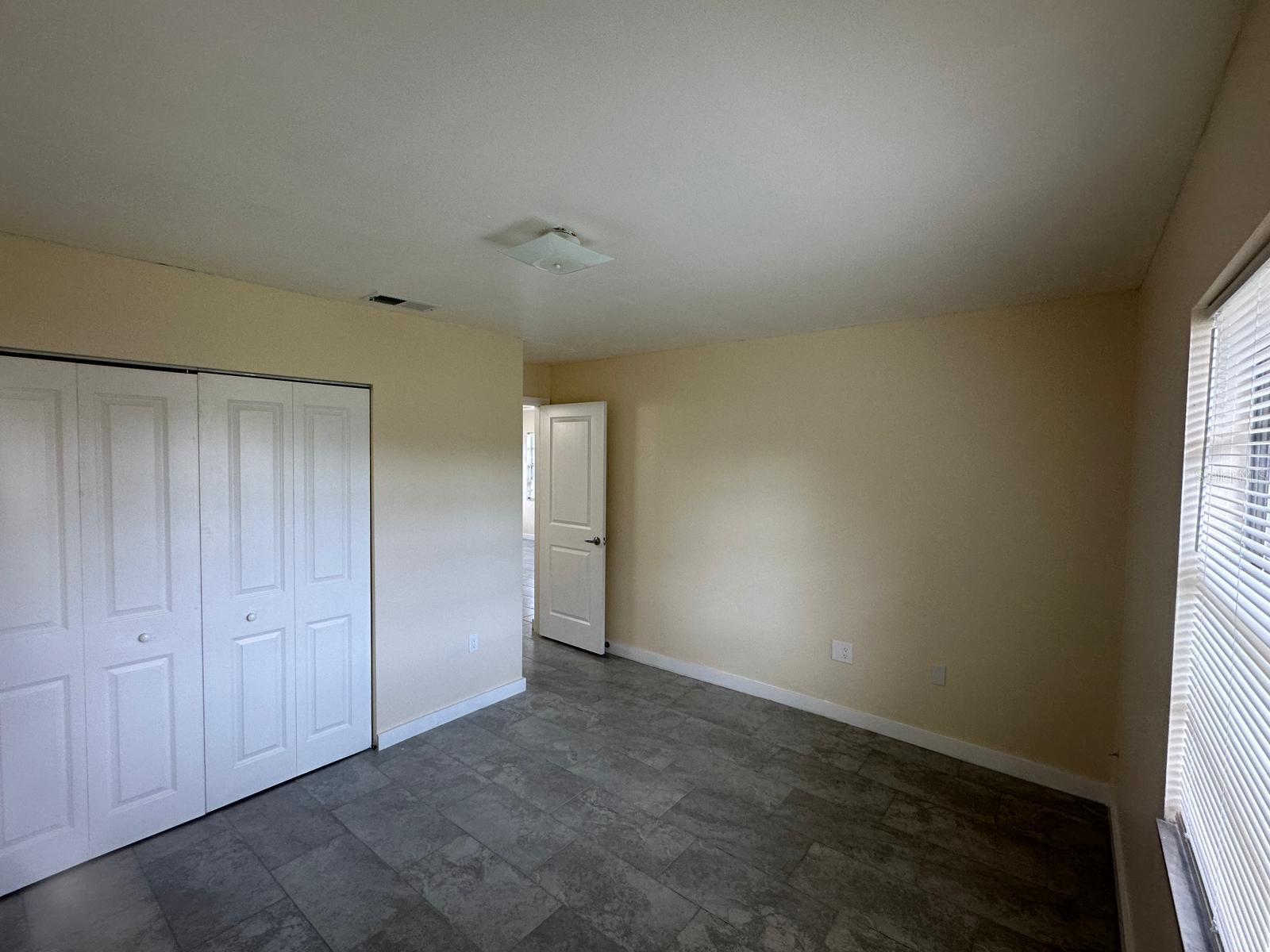 Image 5 of 12 For 1430 Moonlite Drive