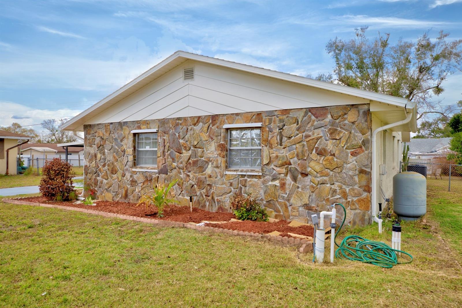 Image 30 of 30 For 1718 Theon Street