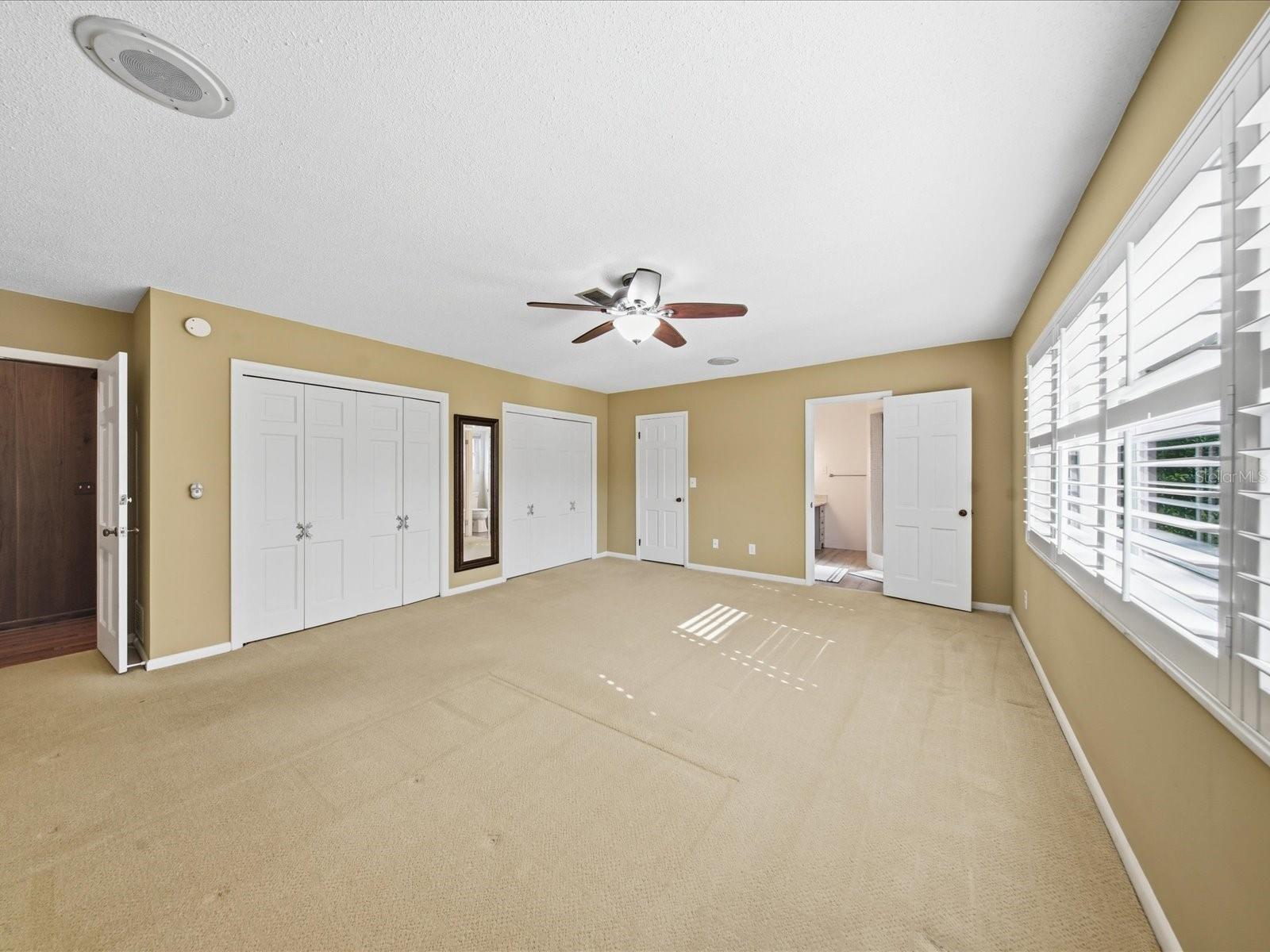 Image 28 of 53 For 1312 Collins Lane