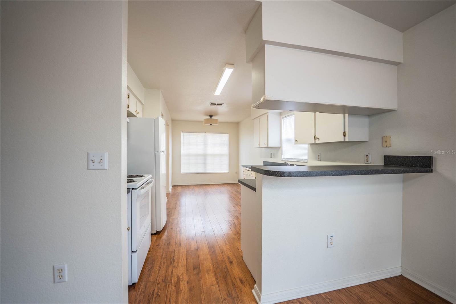 Image 15 of 54 For 812 Marcia Loop