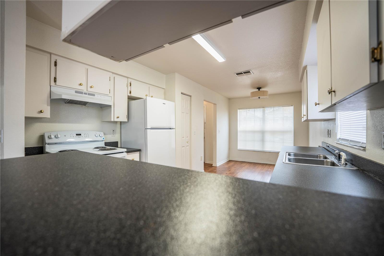 Image 16 of 54 For 812 Marcia Loop