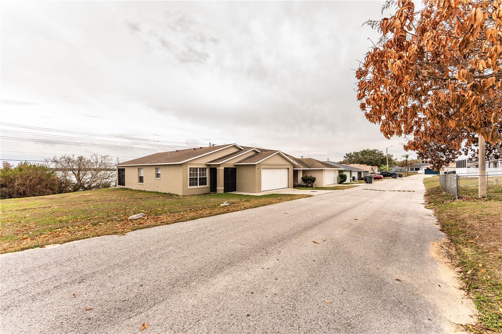 Image 3 of 54 For 812 Marcia Loop