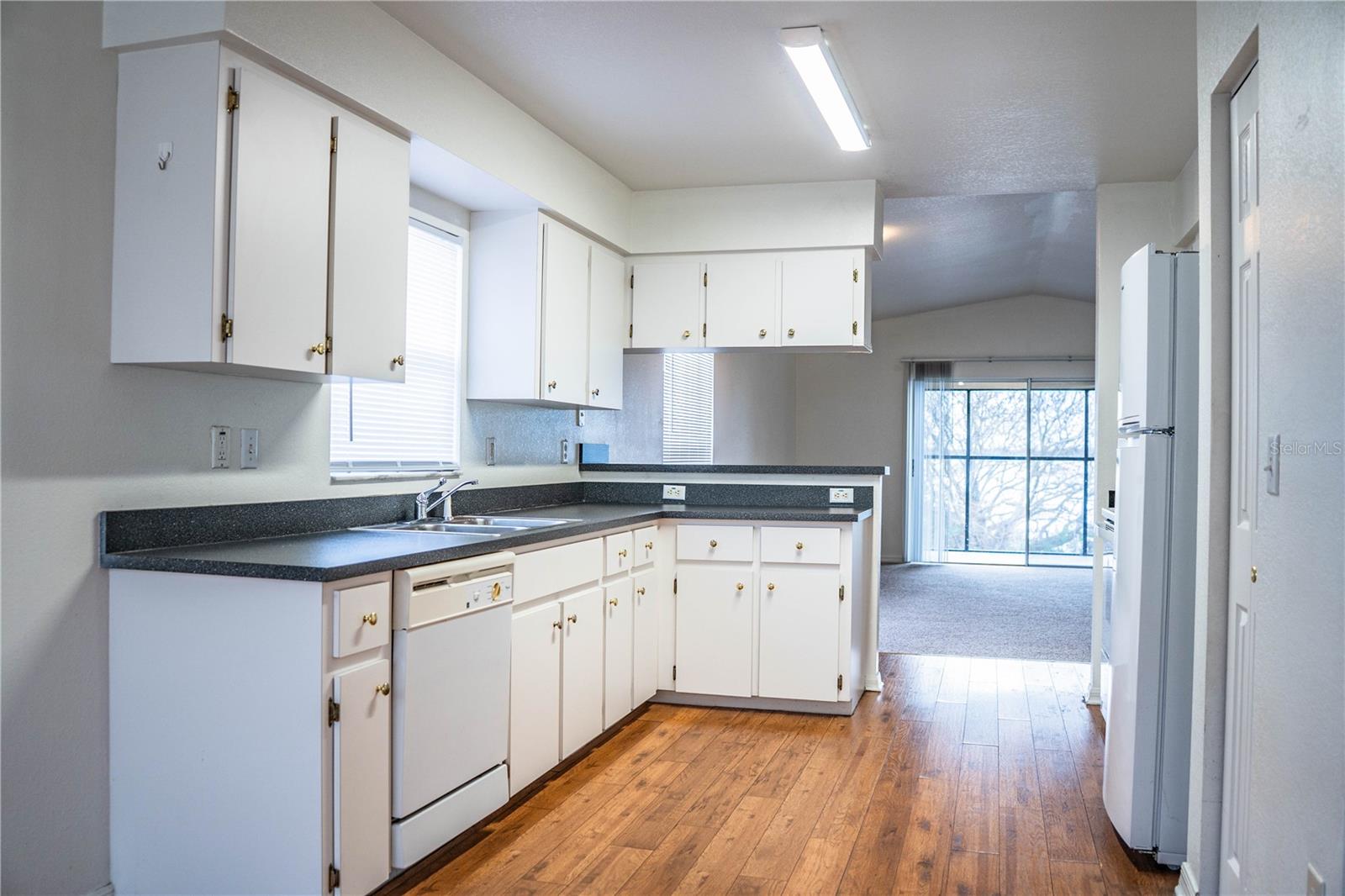 Image 9 of 54 For 812 Marcia Loop