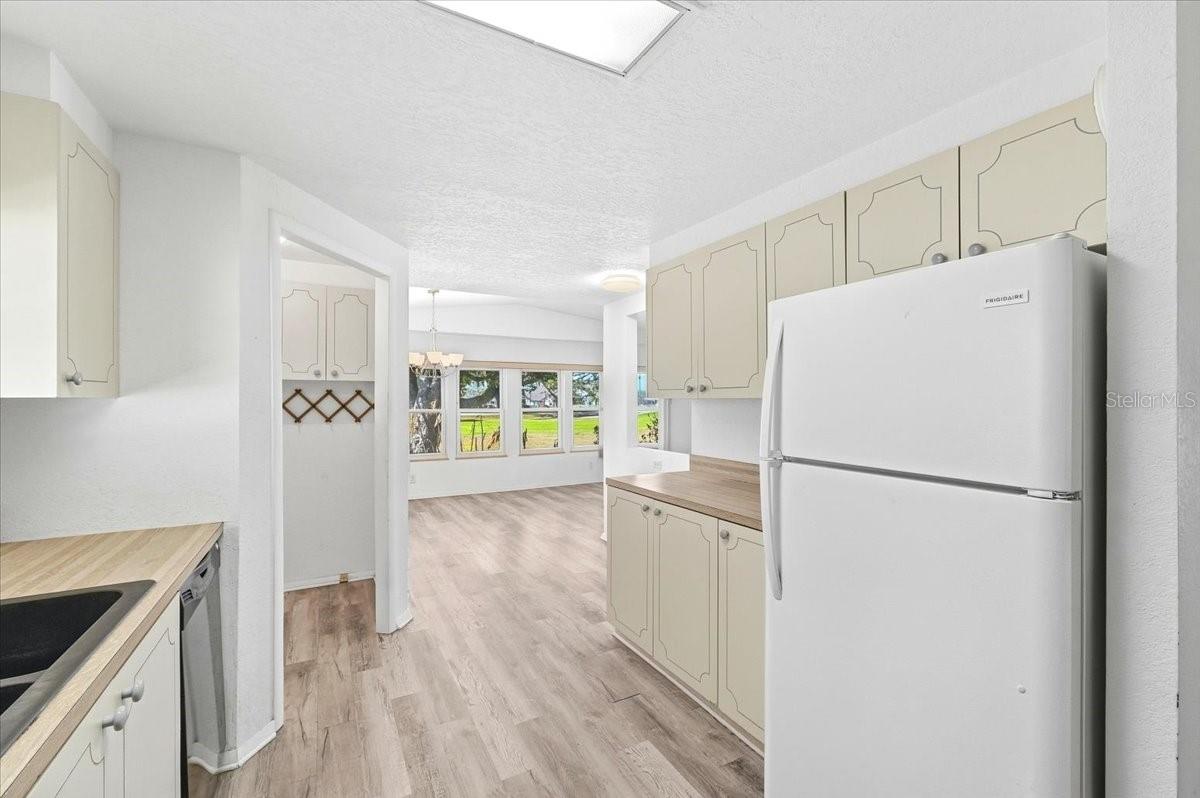 Image 10 of 24 For 3202 Otter Creek Court