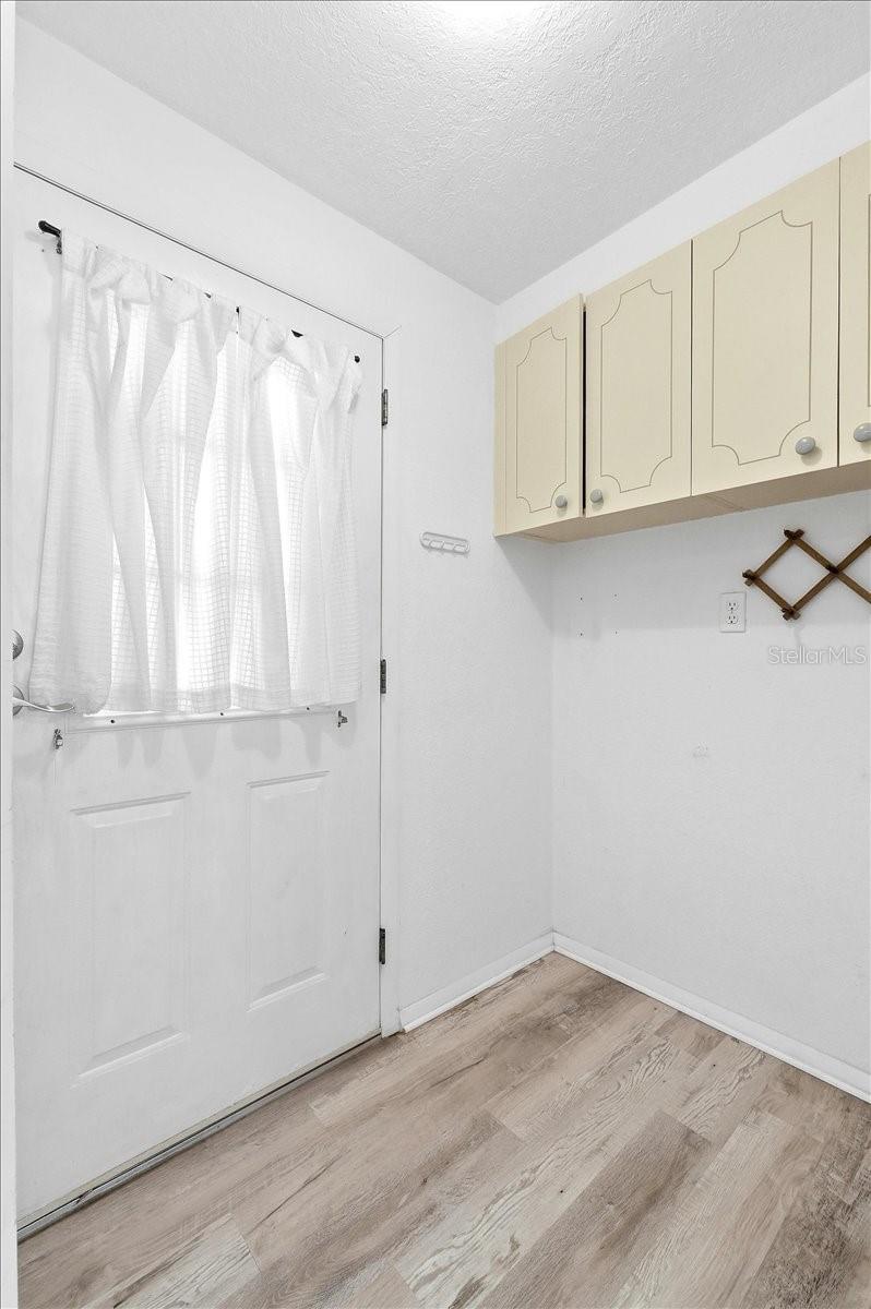 Image 3 of 24 For 3202 Otter Creek Court