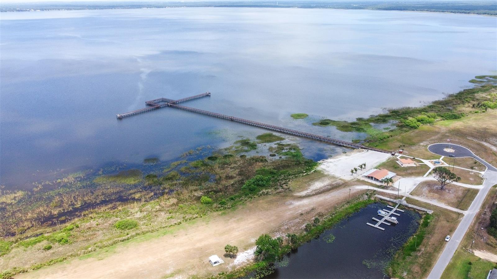 Image 19 of 32 For 705 Laguna Drive