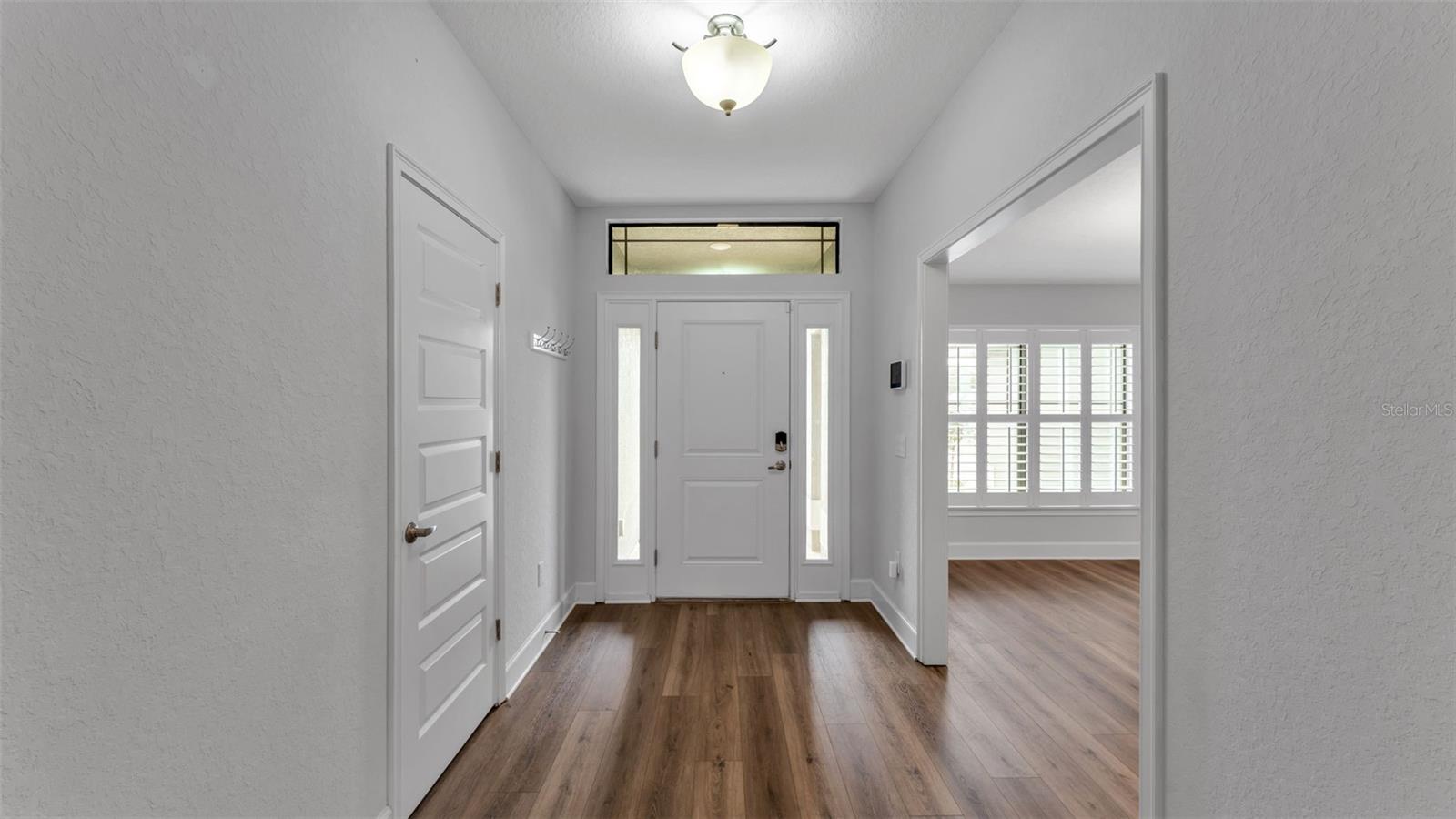 Image 2 of 28 For 157 Heritage Park Lane