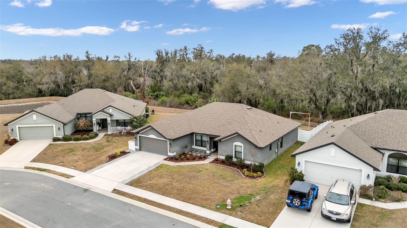 Image 24 of 28 For 157 Heritage Park Lane