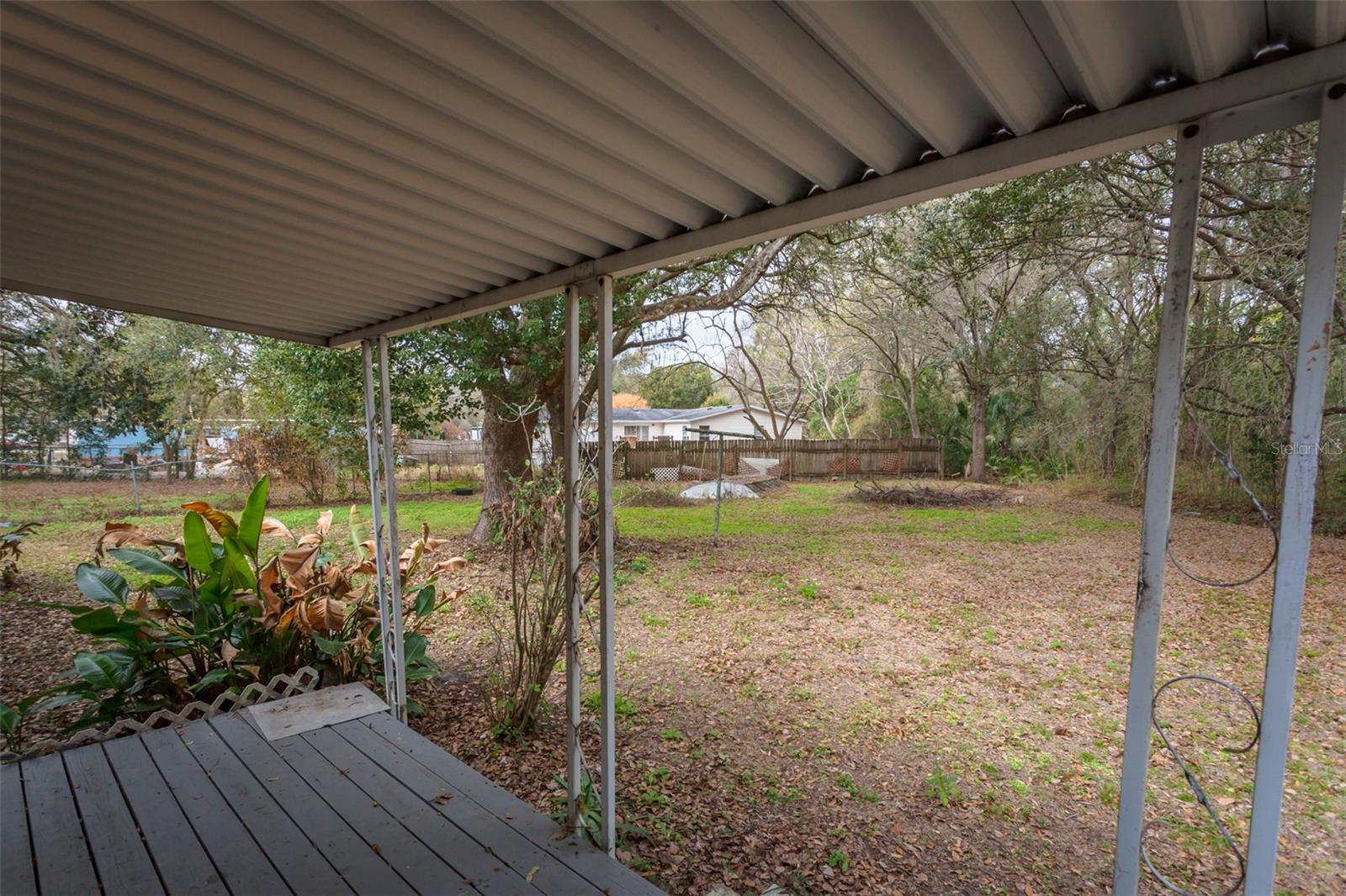 Image 23 of 36 For 233 Temple Circle W