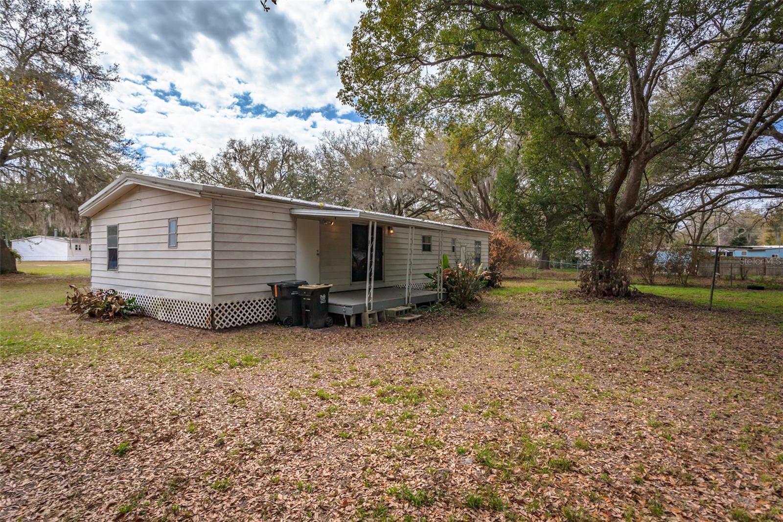 Image 34 of 36 For 233 Temple Circle W