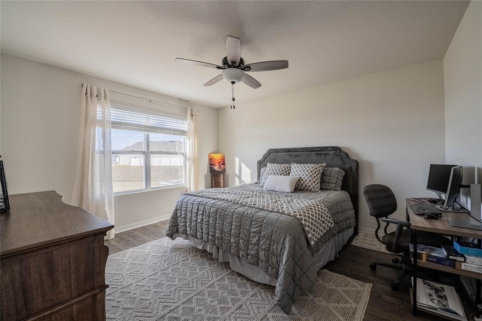 Image 21 of 41 For 2788 Grandbury Grove Road