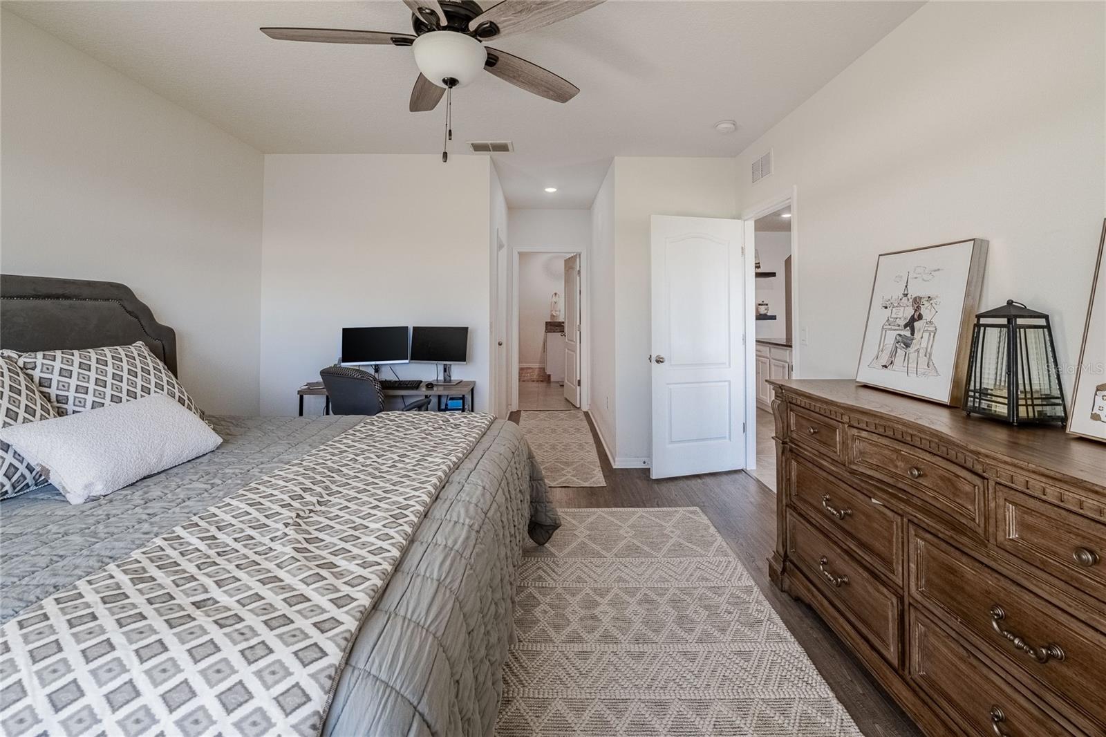 Image 22 of 41 For 2788 Grandbury Grove Road