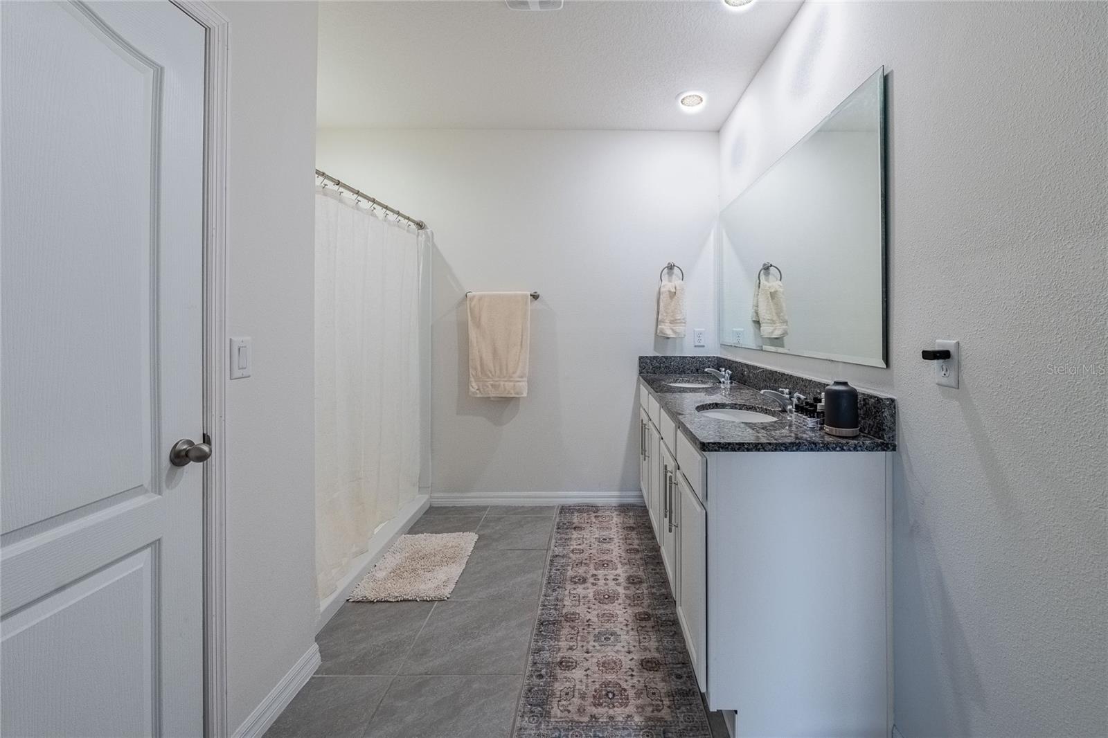 Image 24 of 41 For 2788 Grandbury Grove Road