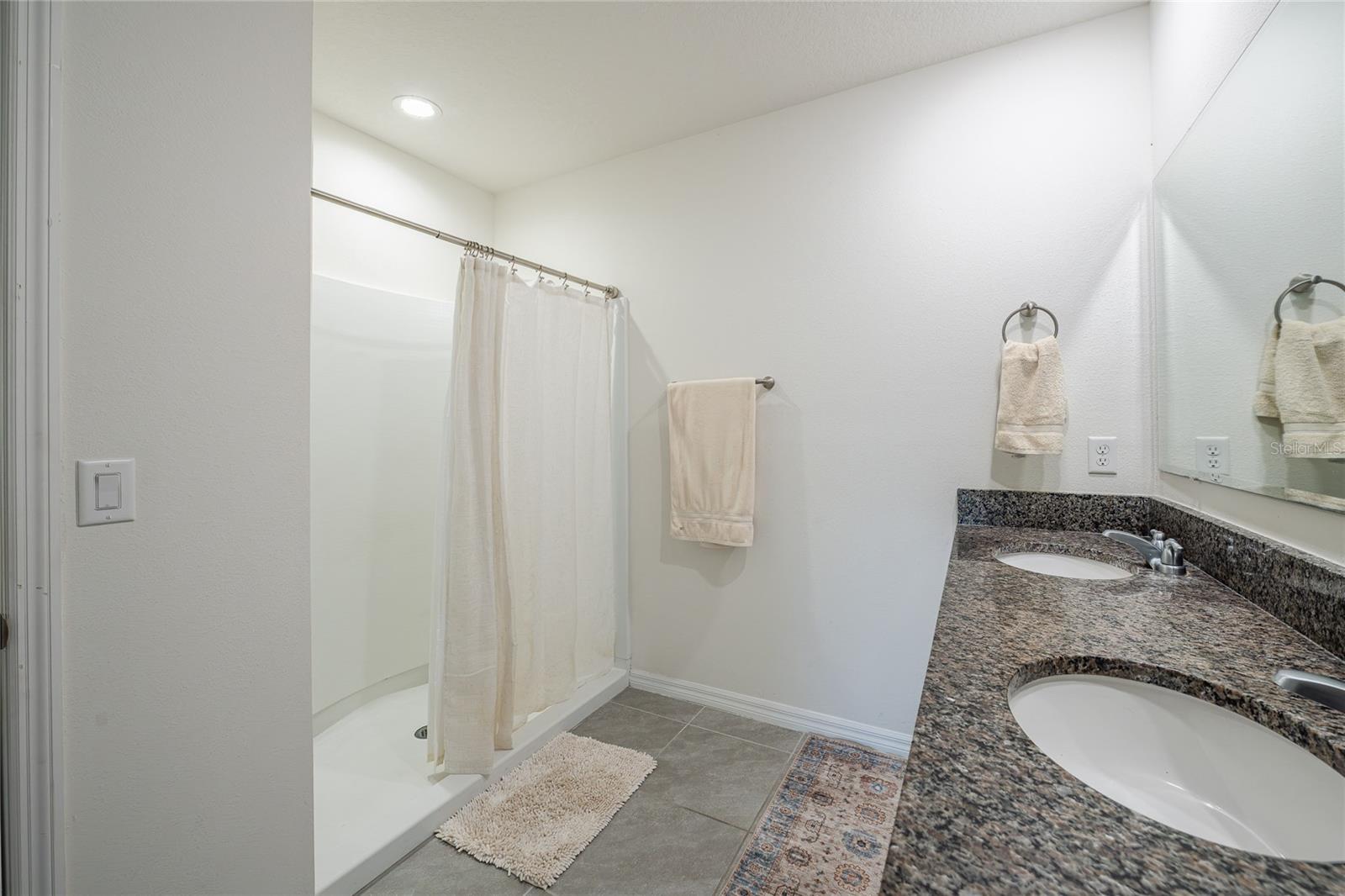 Image 25 of 41 For 2788 Grandbury Grove Road