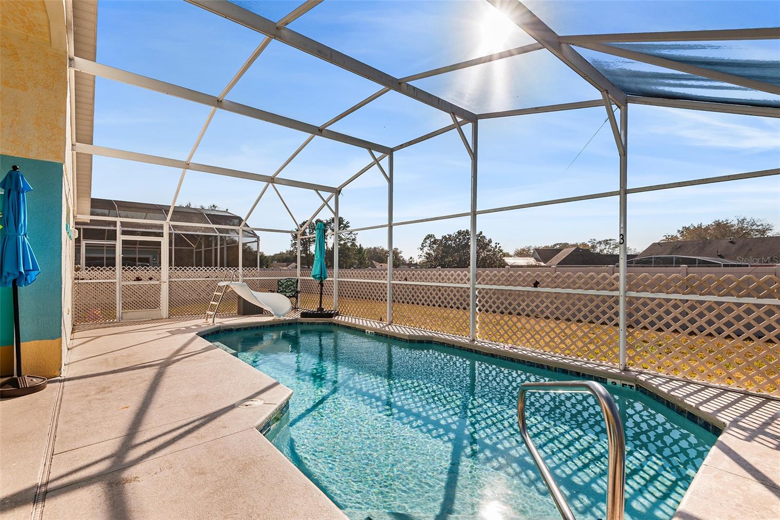 Image 38 of 49 For 221 Grosvenor Loop