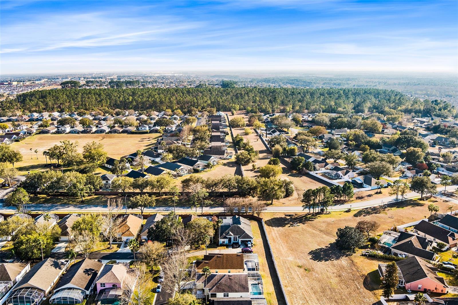 Image 46 of 49 For 221 Grosvenor Loop