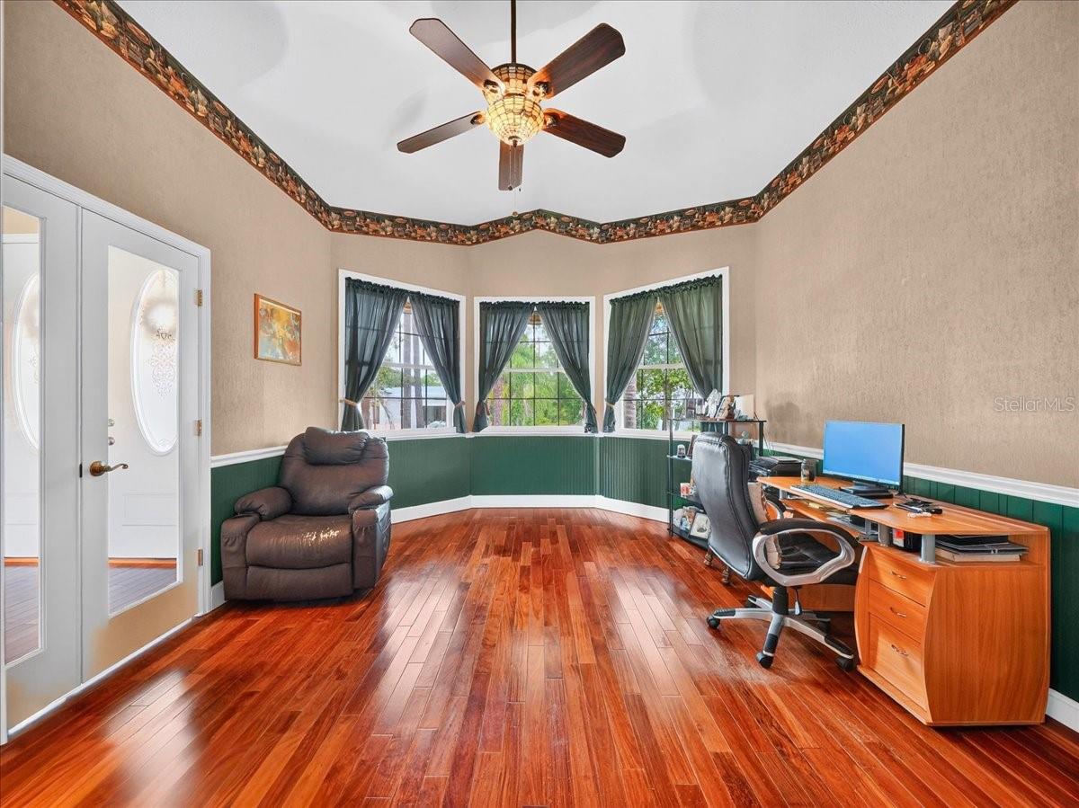 Image 16 of 50 For 1727 Stream Avenue