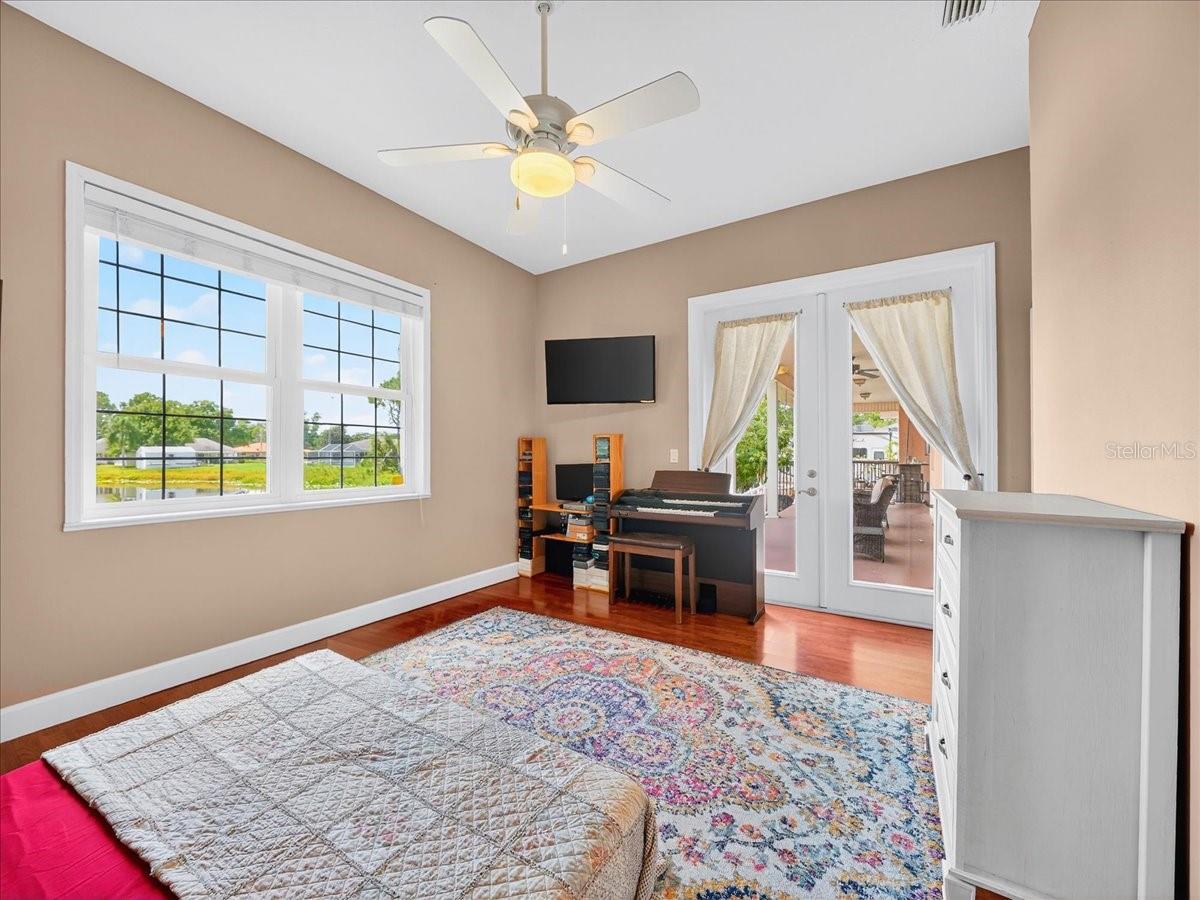 Image 35 of 50 For 1727 Stream Avenue