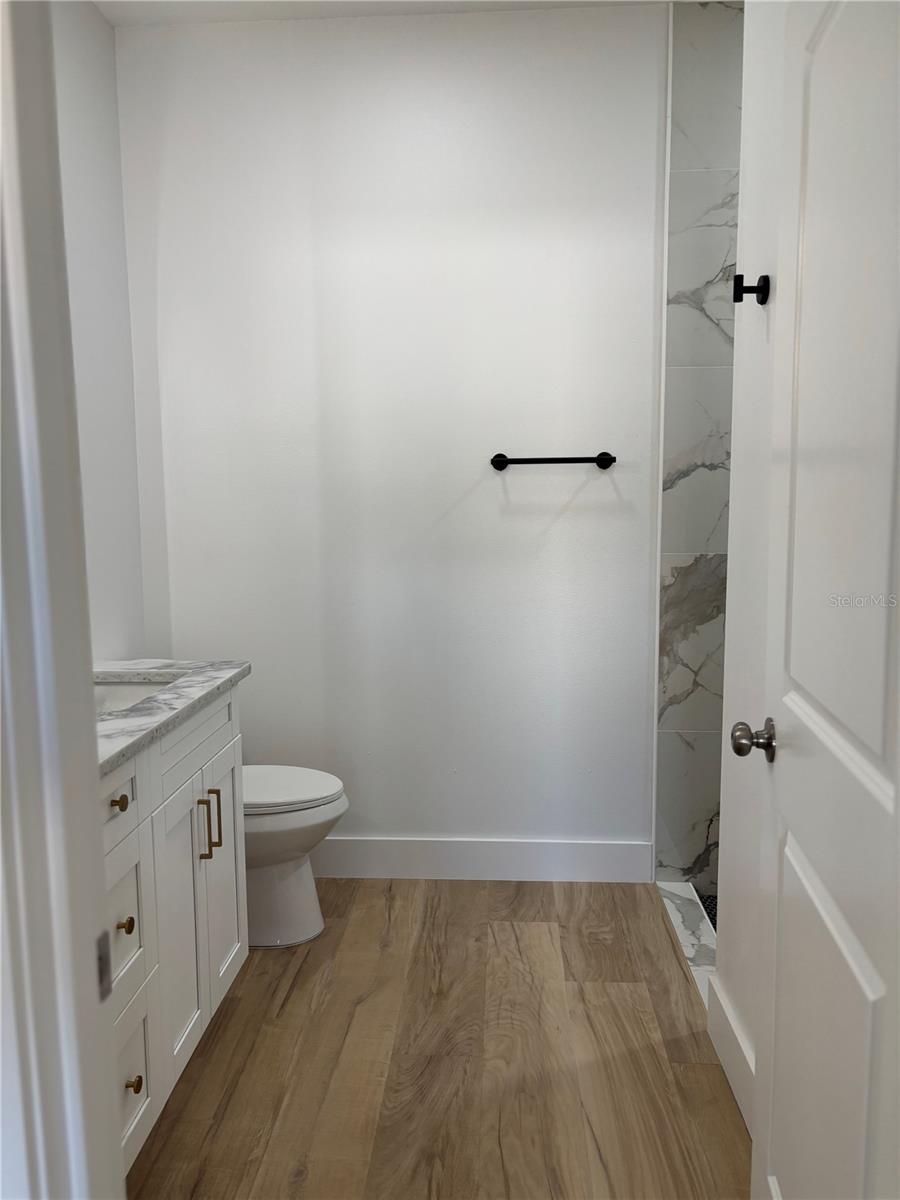 Image 13 of 19 For 317 Quail Avenue