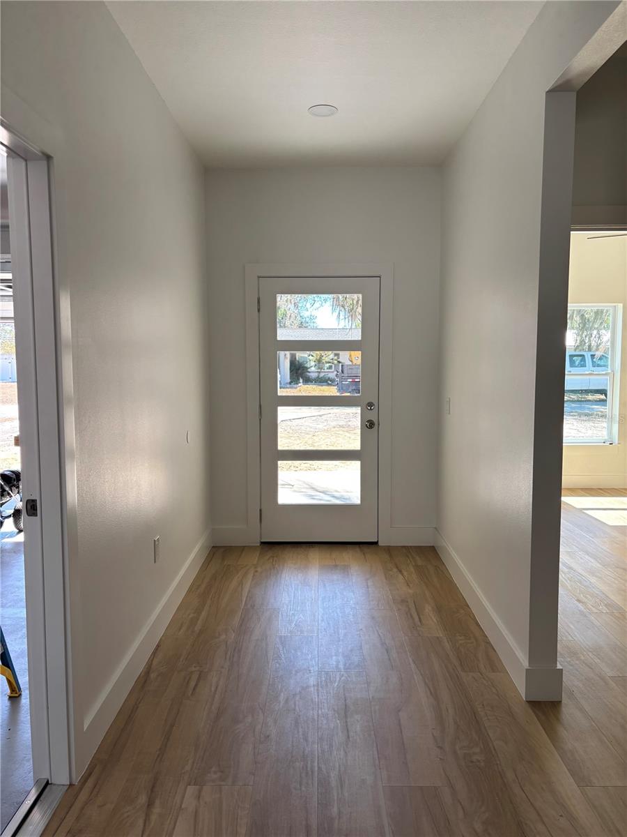 Image 3 of 19 For 317 Quail Avenue