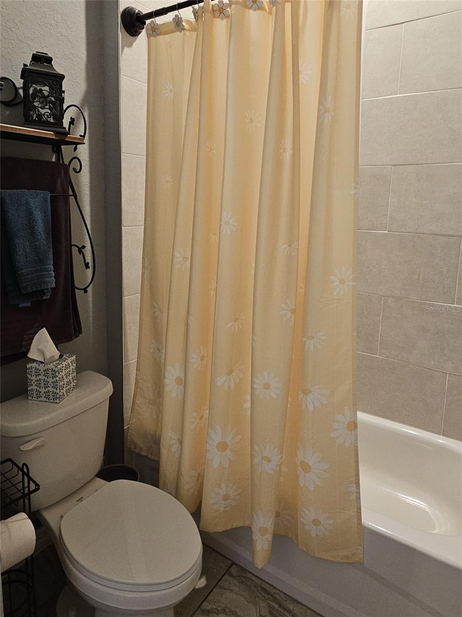 Image 18 of 34 For 2034 Trail Cut Road