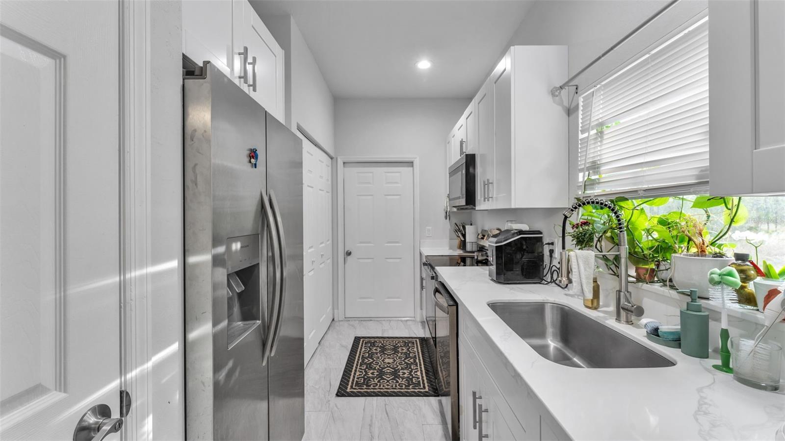 Image 16 of 44 For 6503 Burkett Avenue