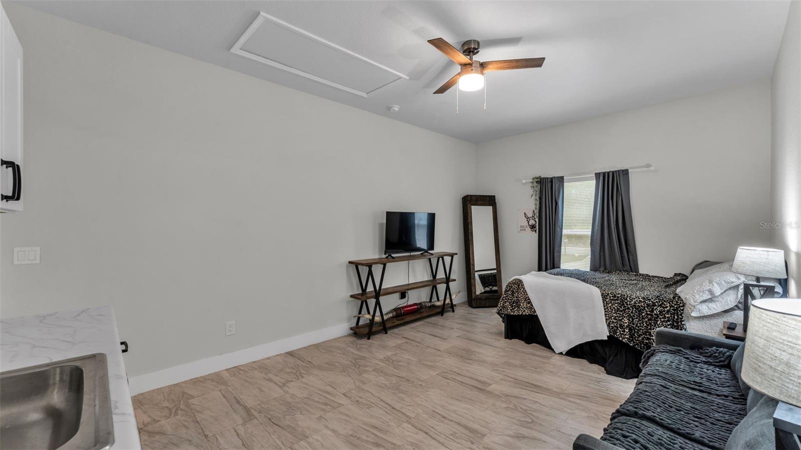 Image 26 of 44 For 6503 Burkett Avenue