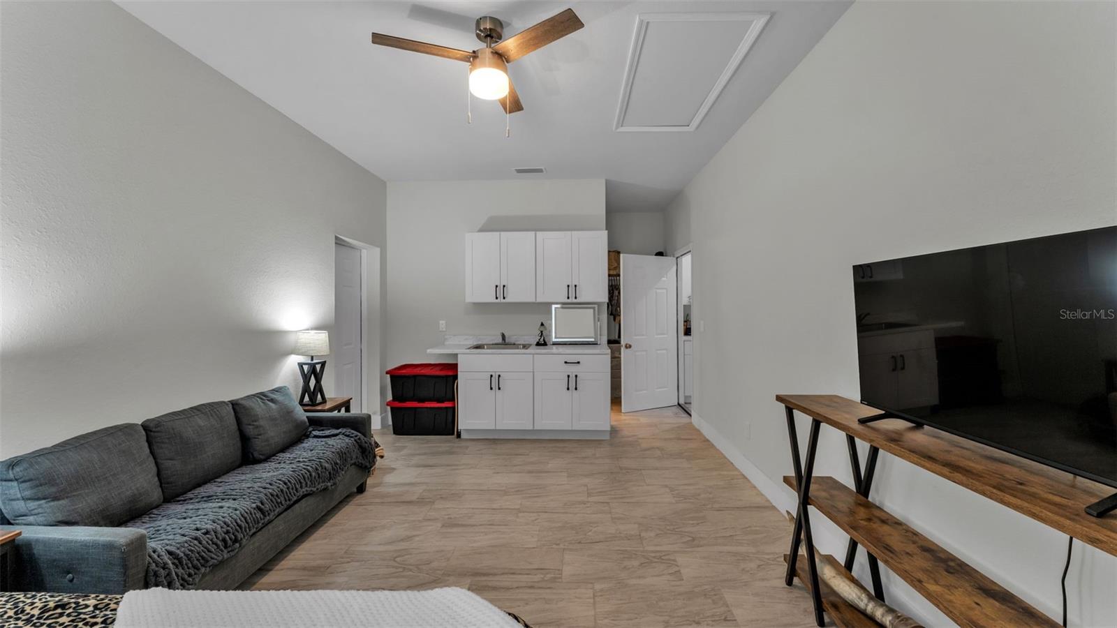 Image 27 of 44 For 6503 Burkett Avenue