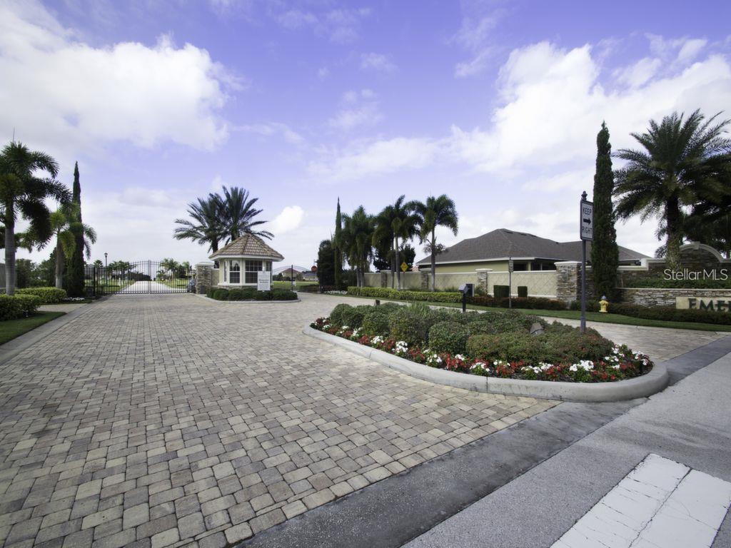 Image 2 of 16 For 4410 Emerald Palms Lane