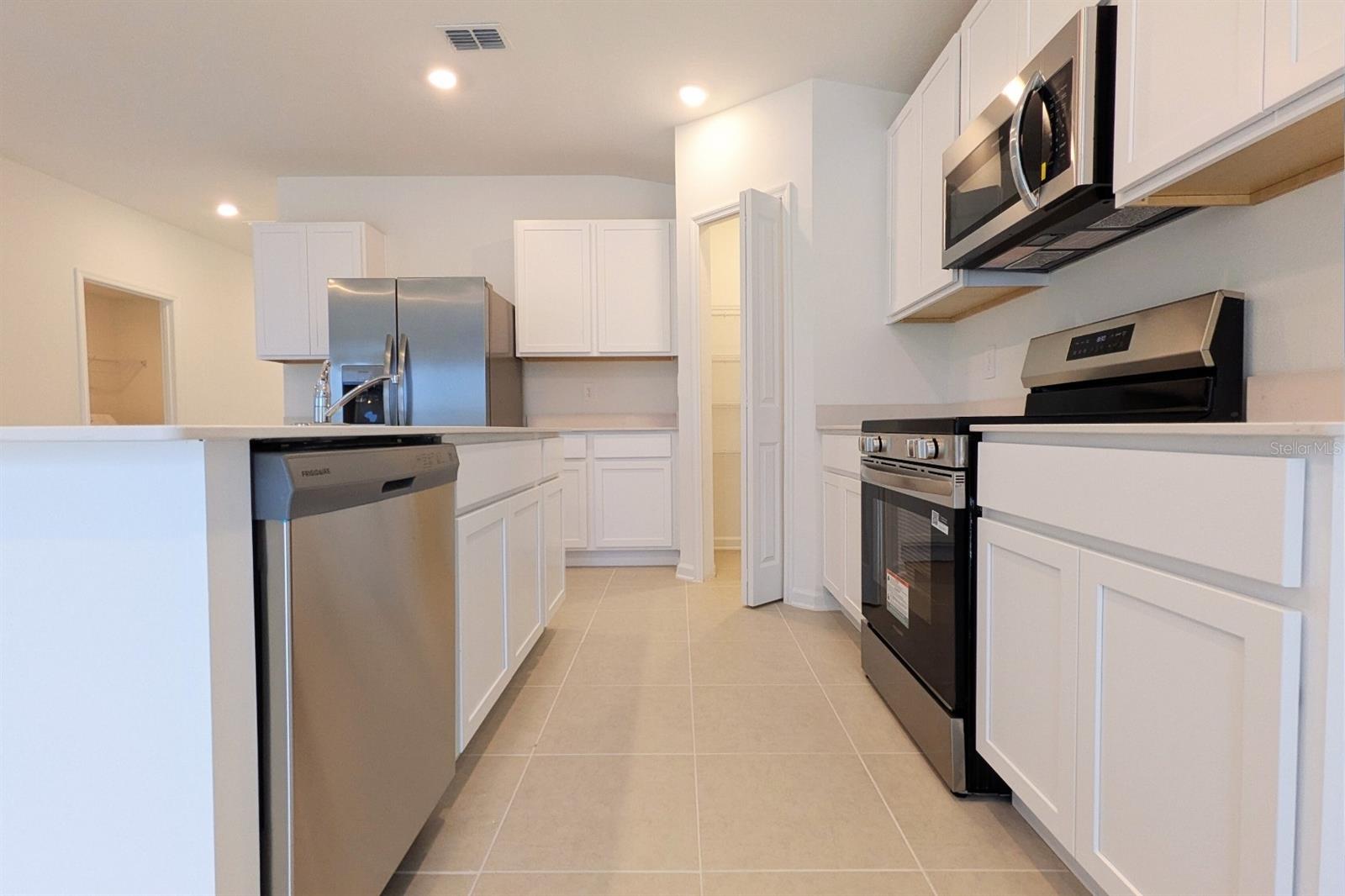 Image 19 of 36 For 2806 Pennachio Drive