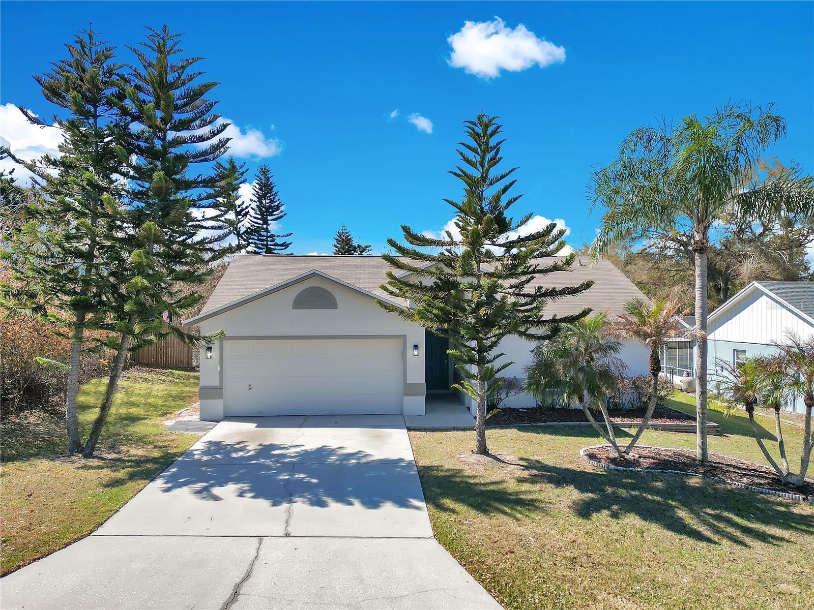 Image 30 of 34 For 5215 Martinique Drive