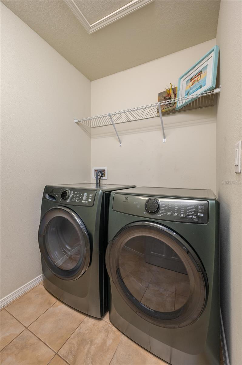 Image 18 of 32 For 4953 White Sanderling Court