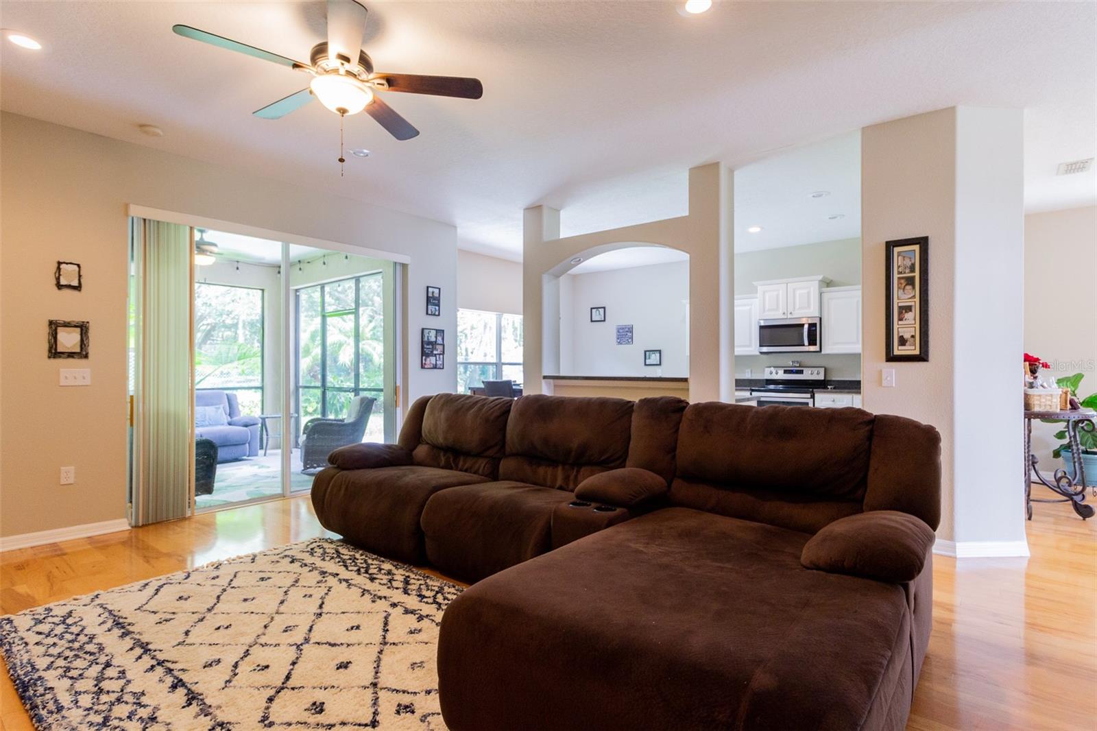 Image 13 of 50 For 6919 Eagle Ridge Boulevard