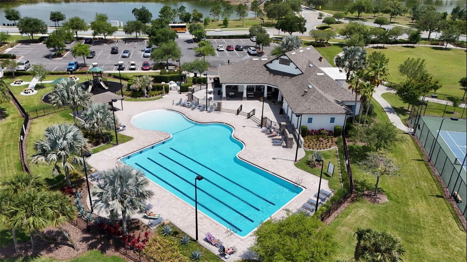 Image 47 of 52 For 5582 Maggiore Boulevard