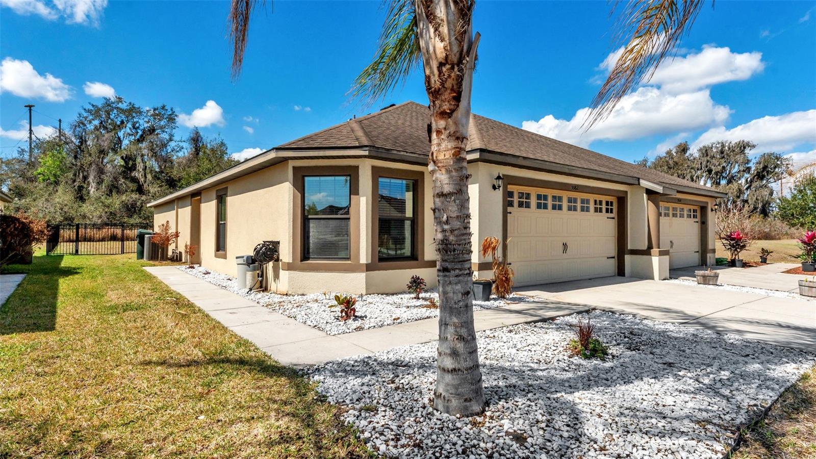 Image 5 of 52 For 5582 Maggiore Boulevard