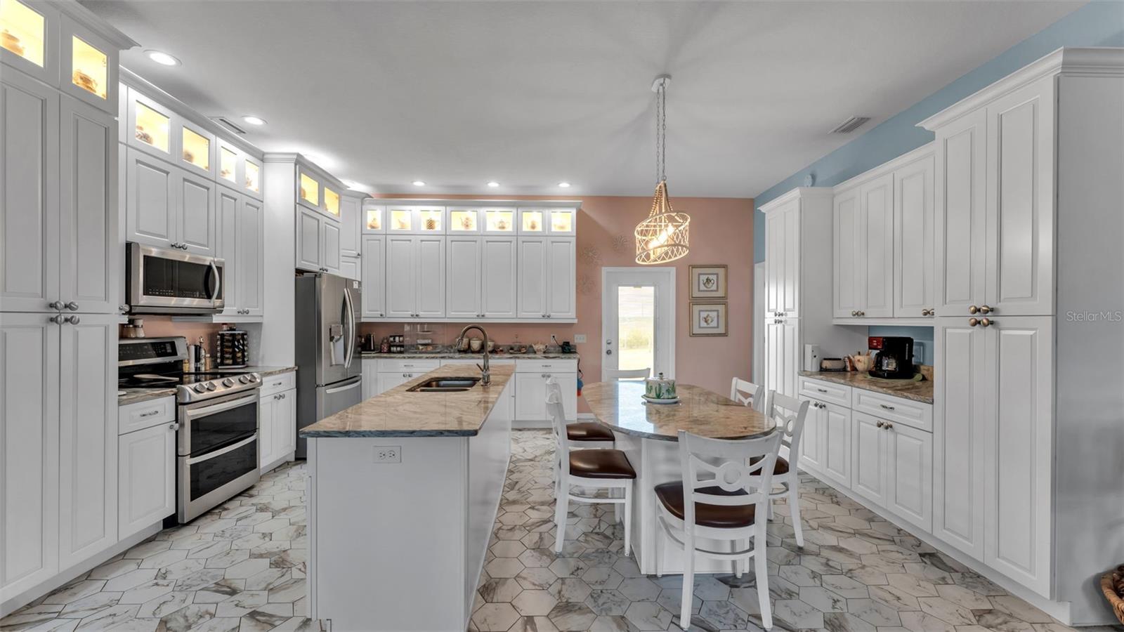 Image 29 of 53 For 8243 Alturas Road