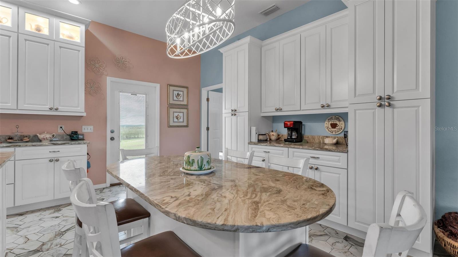 Image 33 of 53 For 8243 Alturas Road