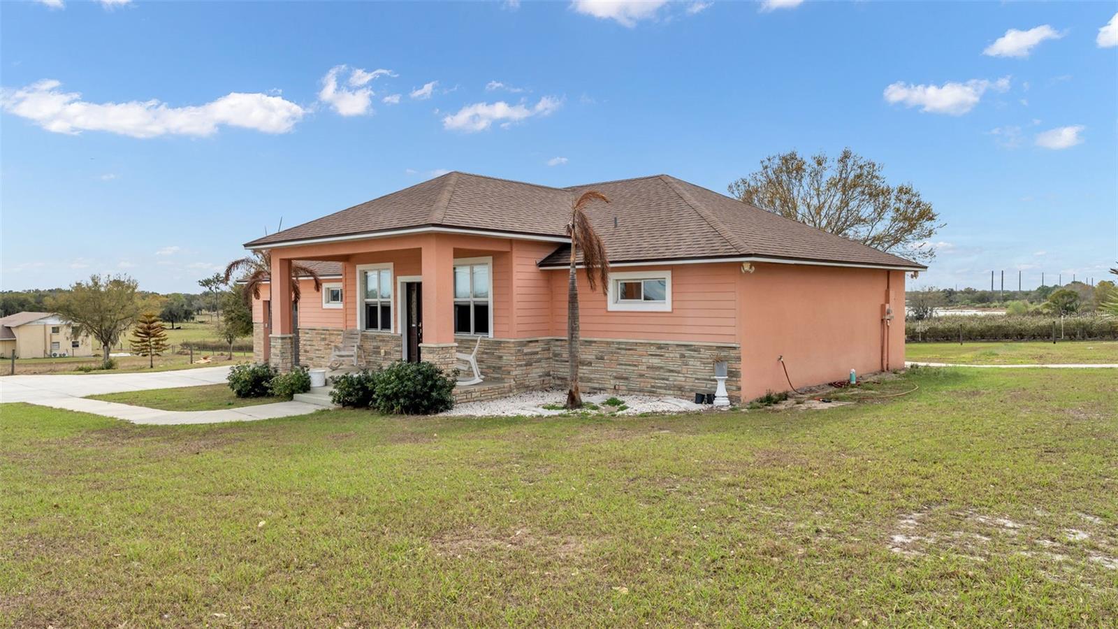 Image 5 of 53 For 8243 Alturas Road