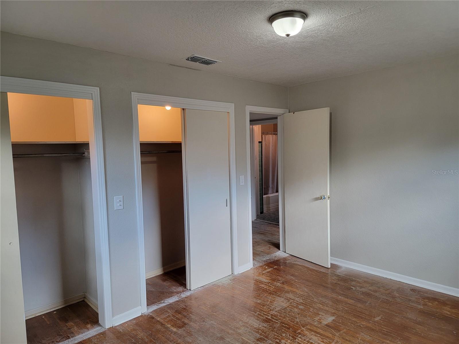 Image 11 of 19 For 525 Maxwell Street