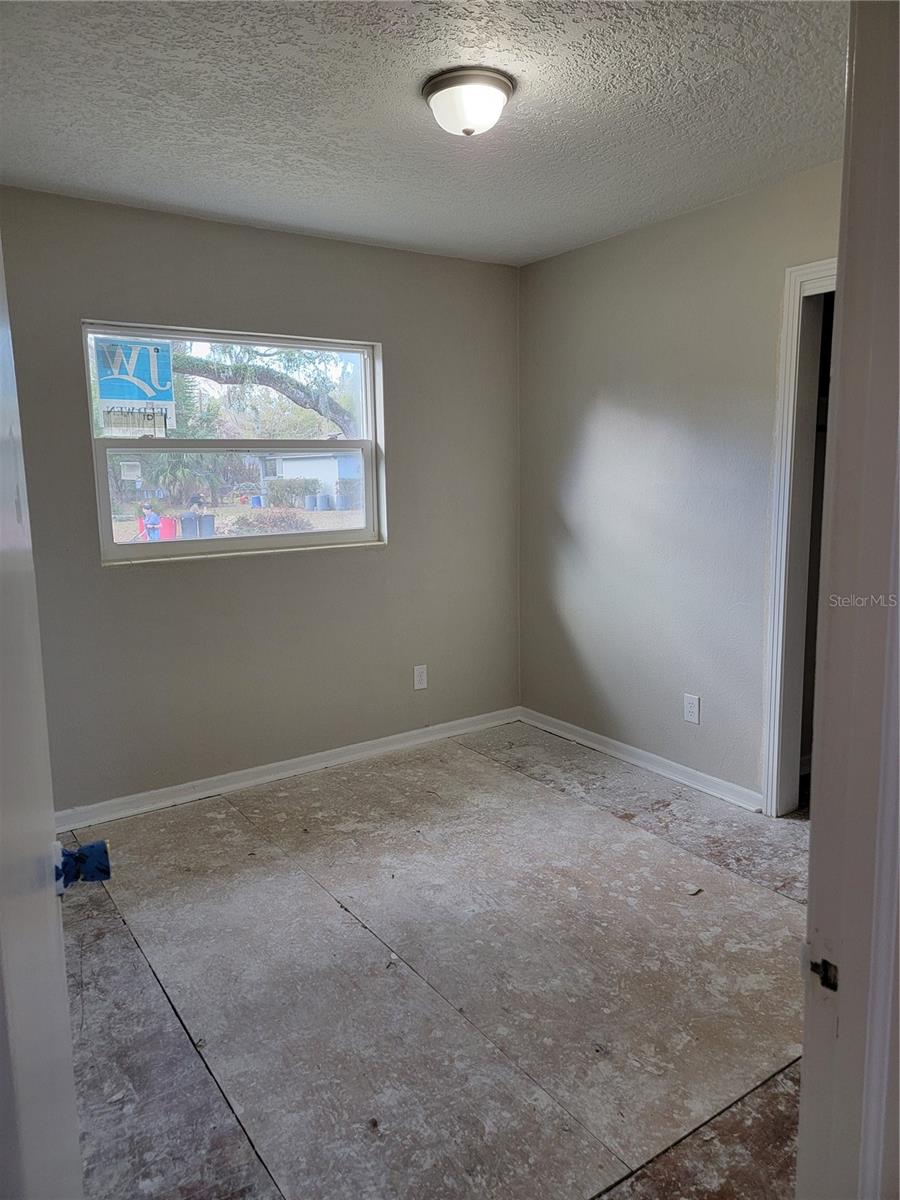 Image 13 of 19 For 525 Maxwell Street