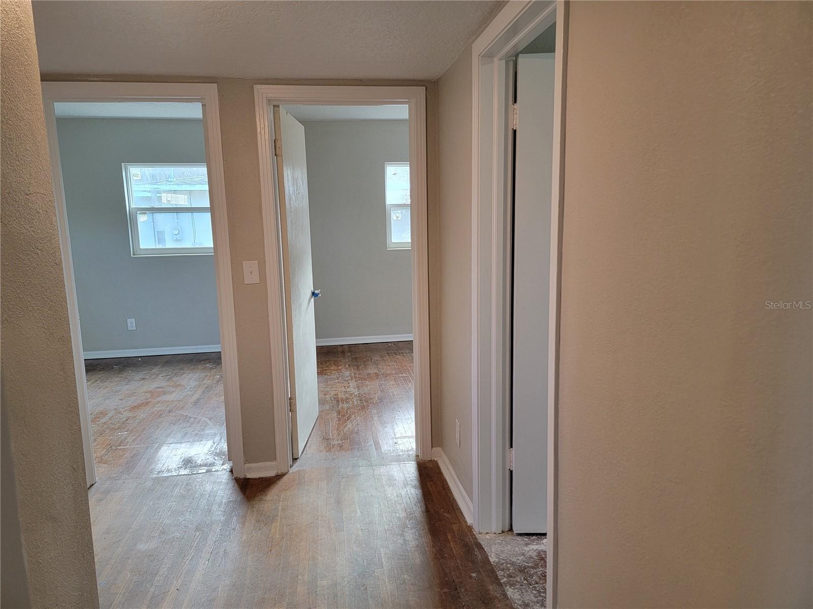 Image 15 of 19 For 525 Maxwell Street