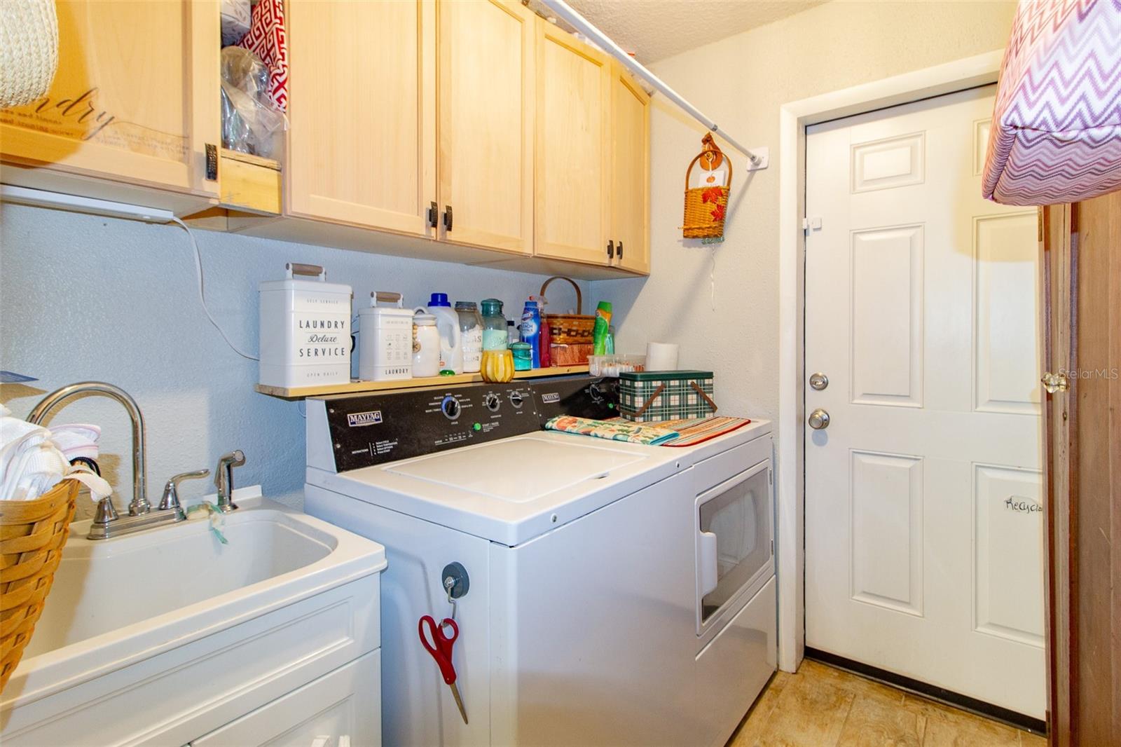 Image 27 of 37 For 5428 Weber Place